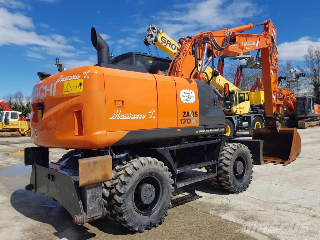 Hitachi_ZX170W-3_2